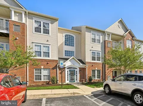 2494 Amber Orchard Ct E #301, Odenton, MD 21113