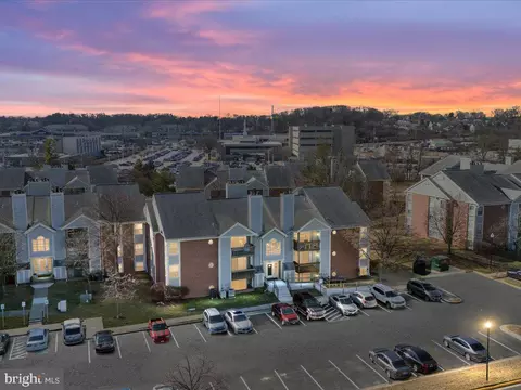 6604 Rapid Water Way #104, Glen Burnie, MD 21060