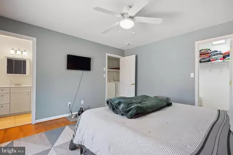 Bedroom - 4906 Lee Blvd, Shady Side, MD 20764 photo 7 of 8