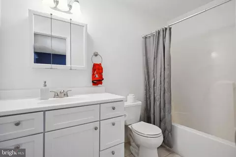 Bath - 4906 Lee Blvd, Shady Side, MD 20764 photo 7 of 8