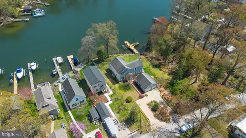 View/Area - 474 Riverside Dr, Pasadena, MD 21122 photo 2 of 7