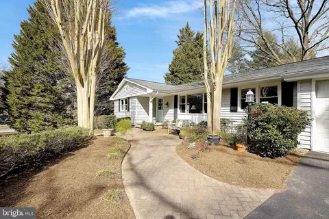 Exterior - 1033 Ulmstead Cir, Arnold, MD 21012 photo 4 of 14