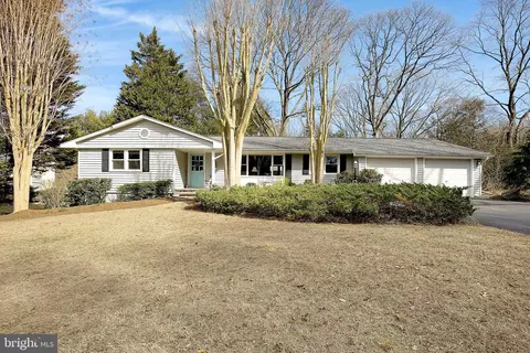 Exterior - 1033 Ulmstead Cir, Arnold, MD 21012 photo 5 of 14