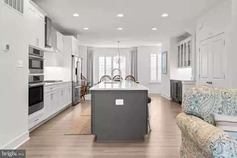 Kitchen - 286 Alluvium Dr, Laurel, MD 20724 photo 2 of 4