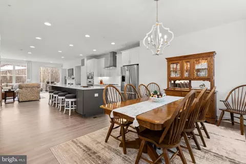 Dining - 286 Alluvium Dr, Laurel, MD 20724 photo 2 of 4