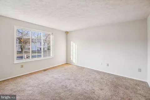 Living - 1474 Gesna Dr, Hanover, MD 21076 photo 3 of 5