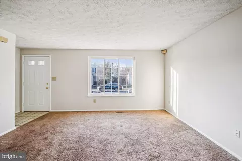 Living - 1474 Gesna Dr, Hanover, MD 21076 photo 1 of 5