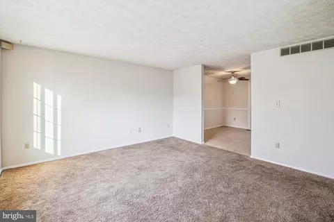 Living - 1474 Gesna Dr, Hanover, MD 21076 photo 4 of 5