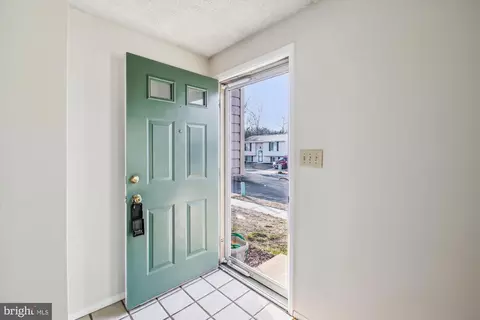 Entry Way - 1474 Gesna Dr, Hanover, MD 21076 photo 1 of 3
