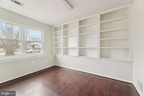 3477 Old Crown Dr, Pasadena, MD 21122 photo 11