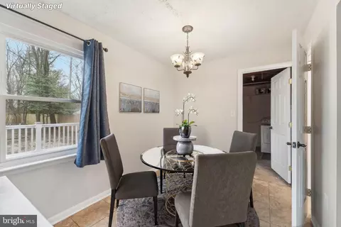 3477 Old Crown Dr, Pasadena, MD 21122 photo 16
