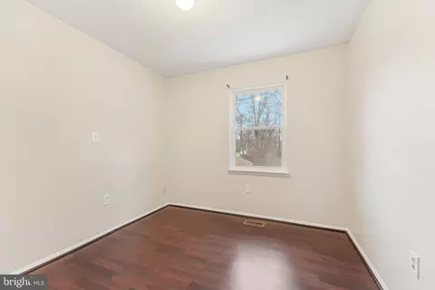 3477 Old Crown Dr, Pasadena, MD 21122 photo 30