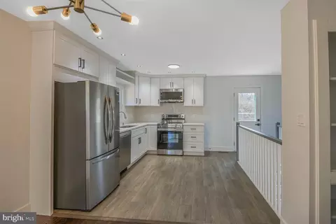 Entry Way - 3354 Wye Mls S, Laurel, MD 20724 photo 1 of 1