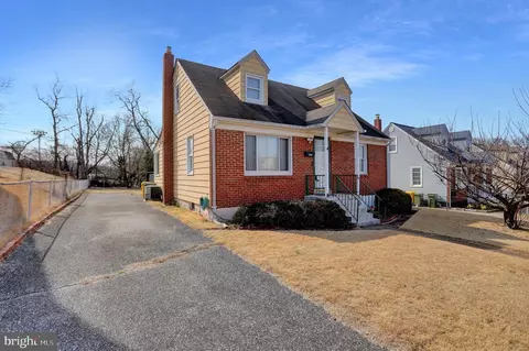 319 6th Ave, Baltimore, MD 21225