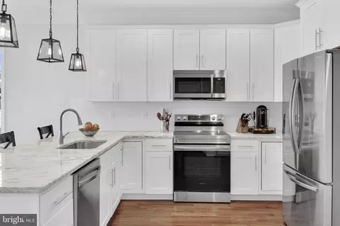 Kitchen - 182 Carroll Rd, Pasadena, MD 21122 photo 2 of 2