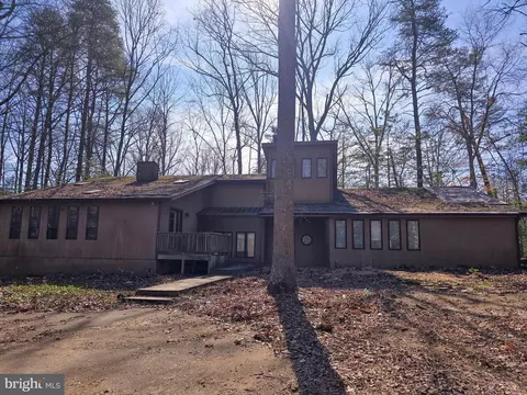 1185 Harbor Oak Dr, Crownsville, MD 21032