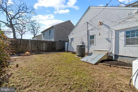 803 202nd St, Pasadena, MD 21122 photo 17