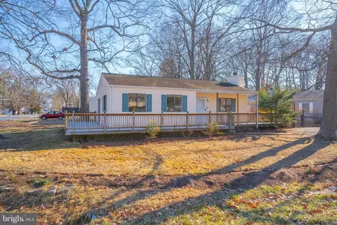 1221 Ellicott Ave, Churchton, MD 20733