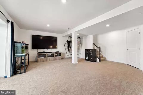 218 E Cedar Hill Ln, Brooklyn, MD 21225 photo 32