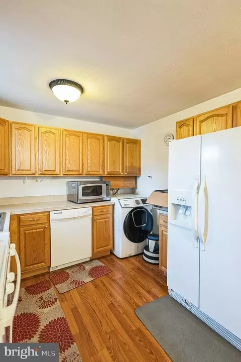Kitchen - 113 Denson Dr, Severn, MD 21144 photo 4 of 5