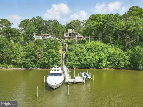 View/Area - 1252 Fenwick Garth, Arnold, MD 21012 photo 3 of 17