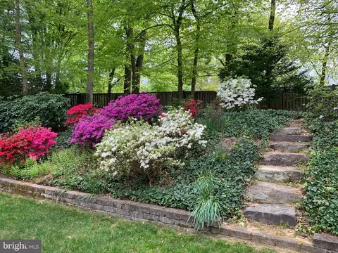 Exterior - 1725 Torrington Pl, Crofton, MD 21114 photo 2 of 2