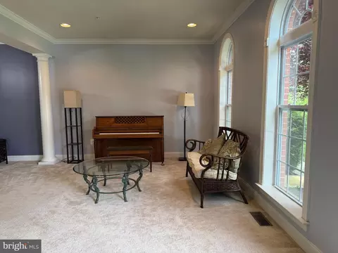 Living - 2114 Split Creek Ln, Hanover, MD 21076 photo 1 of 7