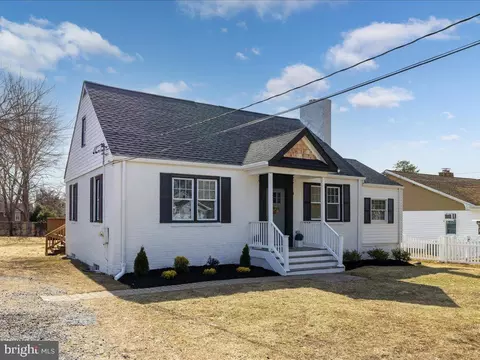 Exterior - 105 Huse Dr, Annapolis, MD 21403 photo 3 of 16