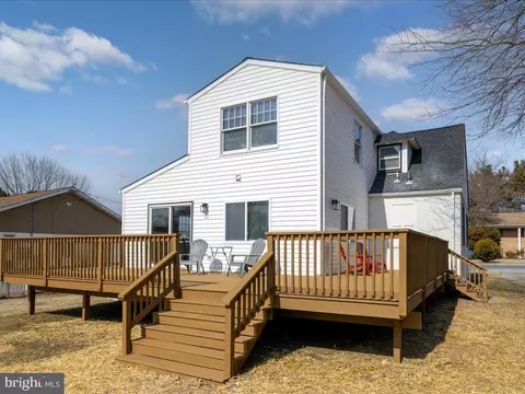 Exterior - 105 Huse Dr, Annapolis, MD 21403 photo 8 of 16