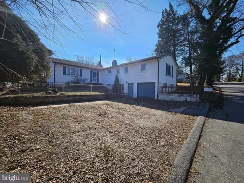 110 Woodside Rd, Riva, MD 21140
