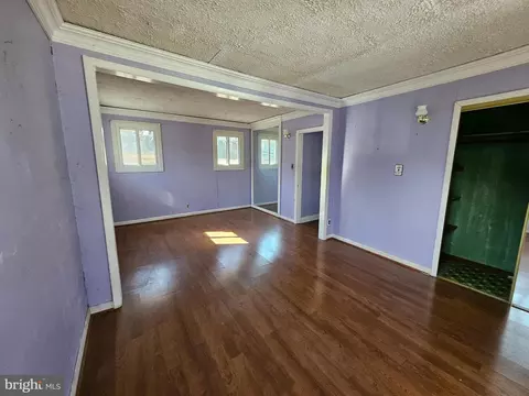 Bedroom - 110 Woodside Rd, Riva, MD 21140 photo 1 of 3