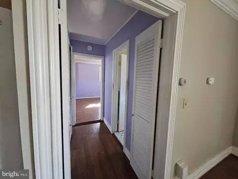 Entry Way - 110 Woodside Rd, Riva, MD 21140 photo 3 of 7