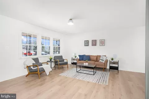 Living - 8411 Echo Dr, Pasadena, MD 21122 photo 2 of 2