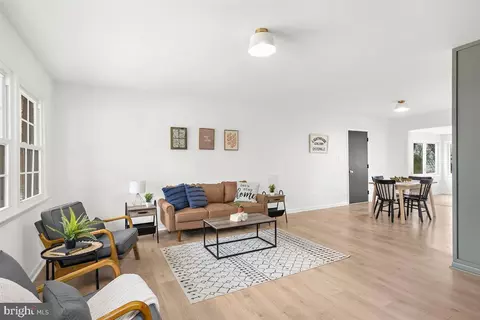 Living - 8411 Echo Dr, Pasadena, MD 21122 photo 1 of 2