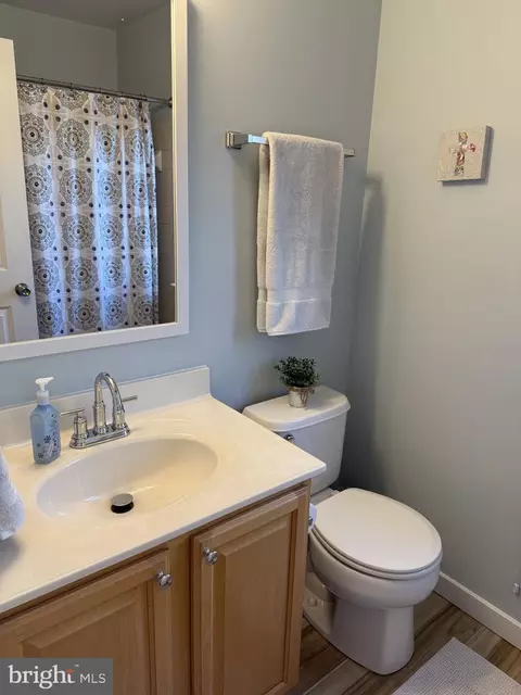 Bath - 221 Braxton Way #221, Edgewater, MD 21037 photo 3 of 3