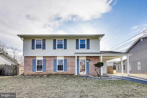904 Autumn Valley Ln, Gambrills, MD 21054