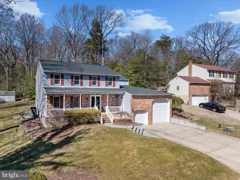 8238 Silver Run Ct, Pasadena, MD 21122