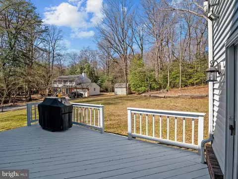 Exterior - 8238 Silver Run Ct, Pasadena, MD 21122 photo 4 of 16