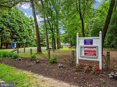 View/Area - 8238 Silver Run Ct, Pasadena, MD 21122 photo 12 of 12