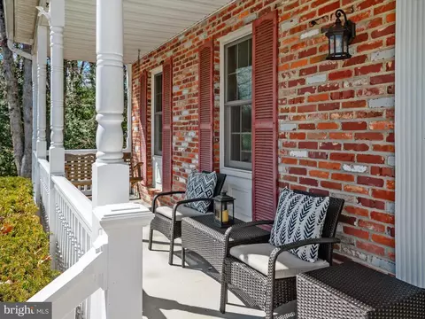 Exterior - 8238 Silver Run Ct, Pasadena, MD 21122 photo 2 of 16