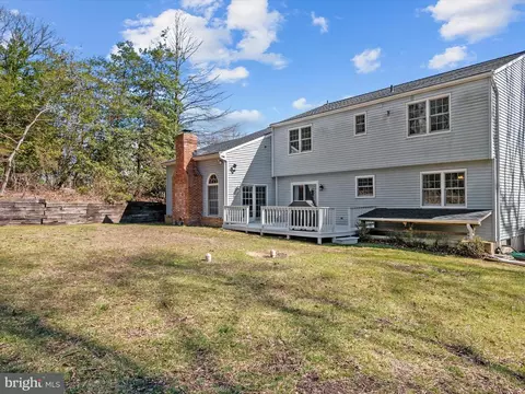 Exterior - 8238 Silver Run Ct, Pasadena, MD 21122 photo 7 of 16