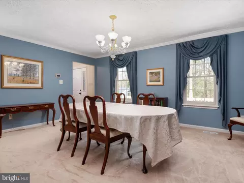 Dining - 8238 Silver Run Ct, Pasadena, MD 21122 photo 2 of 3