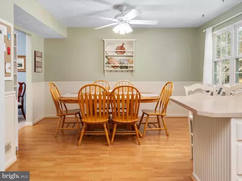 Dining - 8238 Silver Run Ct, Pasadena, MD 21122 photo 3 of 3