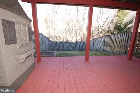 Exterior - 2652 Streamview Dr, Odenton, MD 21113 photo 6 of 8