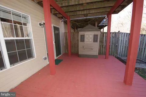 Exterior - 2652 Streamview Dr, Odenton, MD 21113 photo 5 of 8