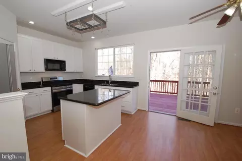 Kitchen - 2652 Streamview Dr, Odenton, MD 21113 photo 2 of 6