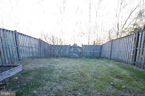 Exterior - 2652 Streamview Dr, Odenton, MD 21113 photo 8 of 8