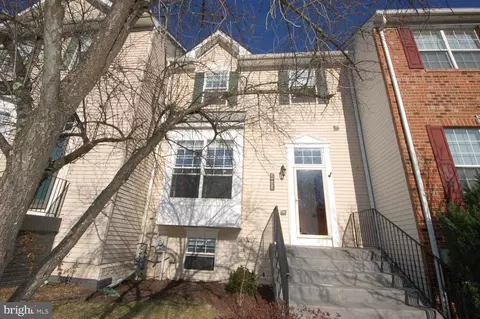 2652 Streamview Dr, Odenton, MD 21113
