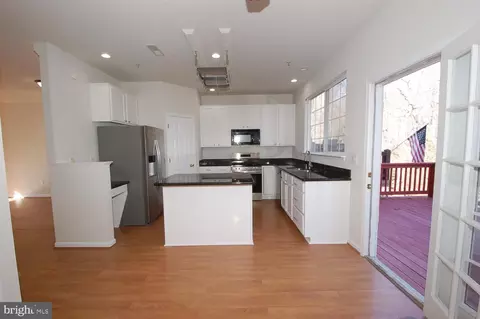 Kitchen - 2652 Streamview Dr, Odenton, MD 21113 photo 1 of 6