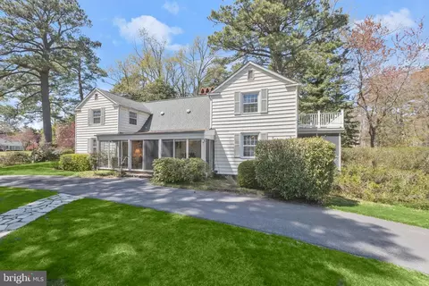 644 Ayrlie Water Rd, Gibson Island, MD 21056